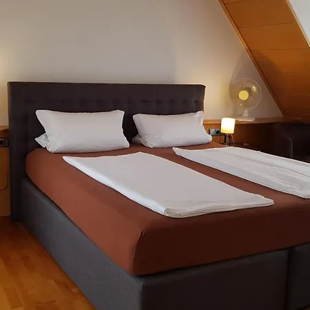 Apartmán Nibelungen - - -